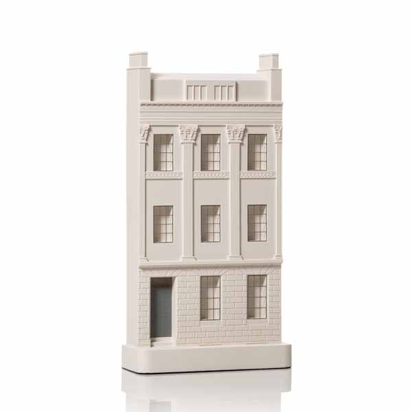 Great Pulteney Street, Bath townhouse. Product Shot Front View. Architectural Sculpture by Chisel & Mouse