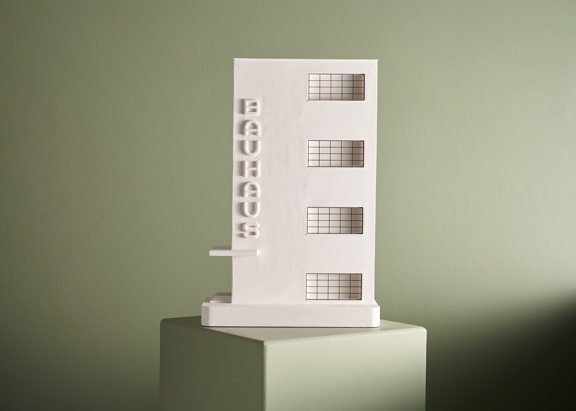 Bauhaus Dessau architectural model – Chisel & Mouse