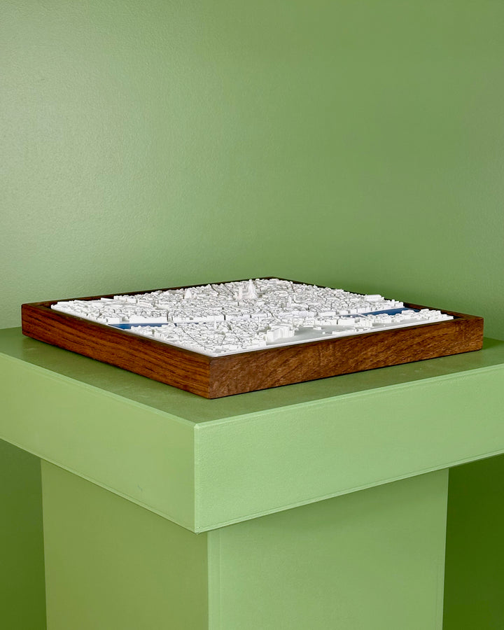 3D map of Florence with a dark frame and blue coloured water