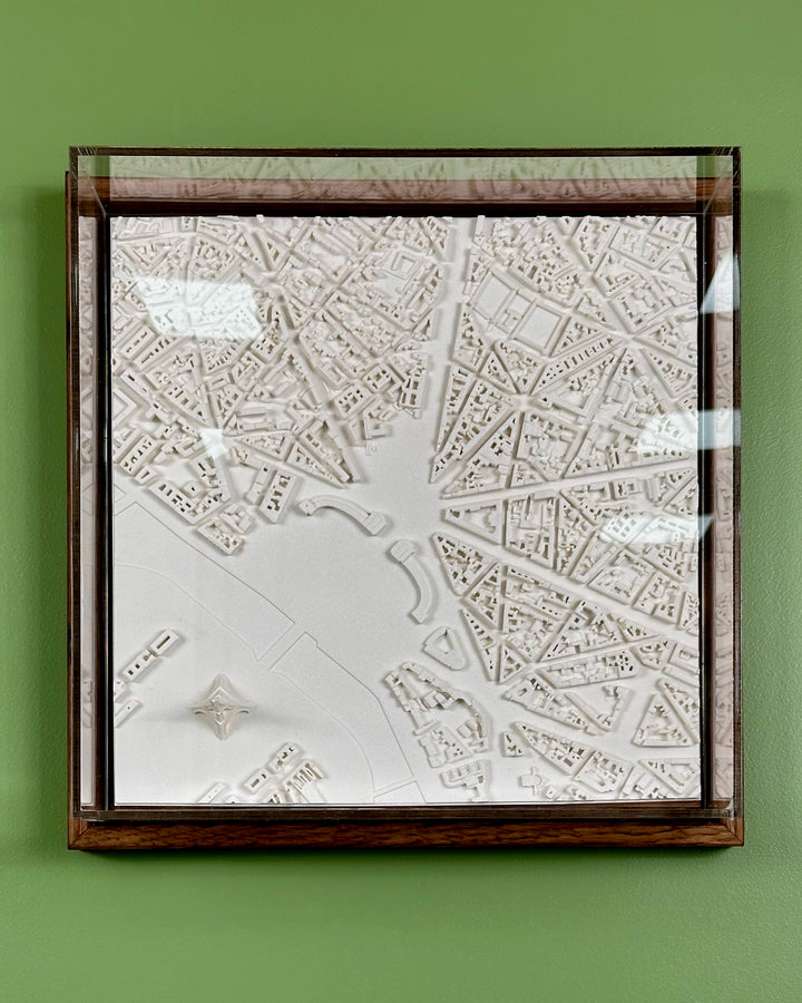 3D map of Place Trocadero in Paris with a dark frame and acrylic case